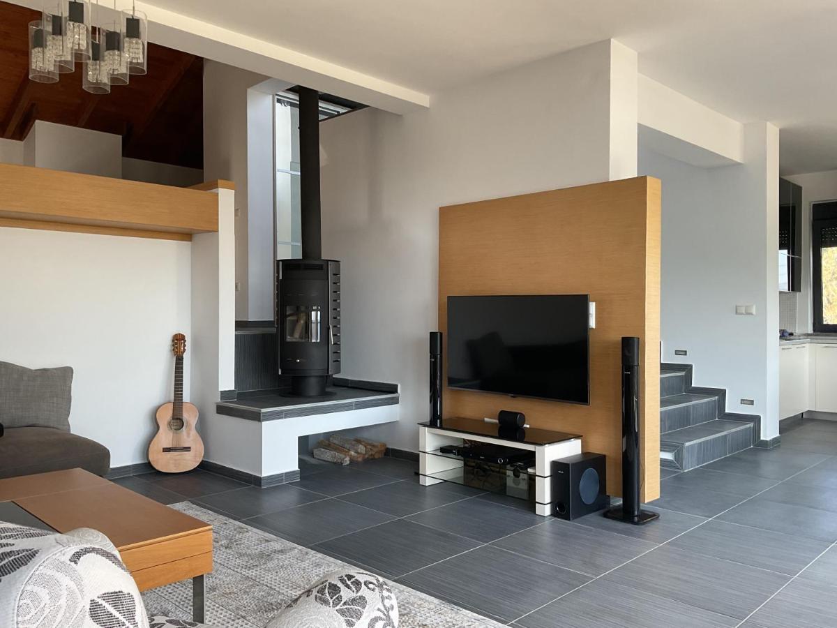 Villa Stadi Никити Экстерьер фото